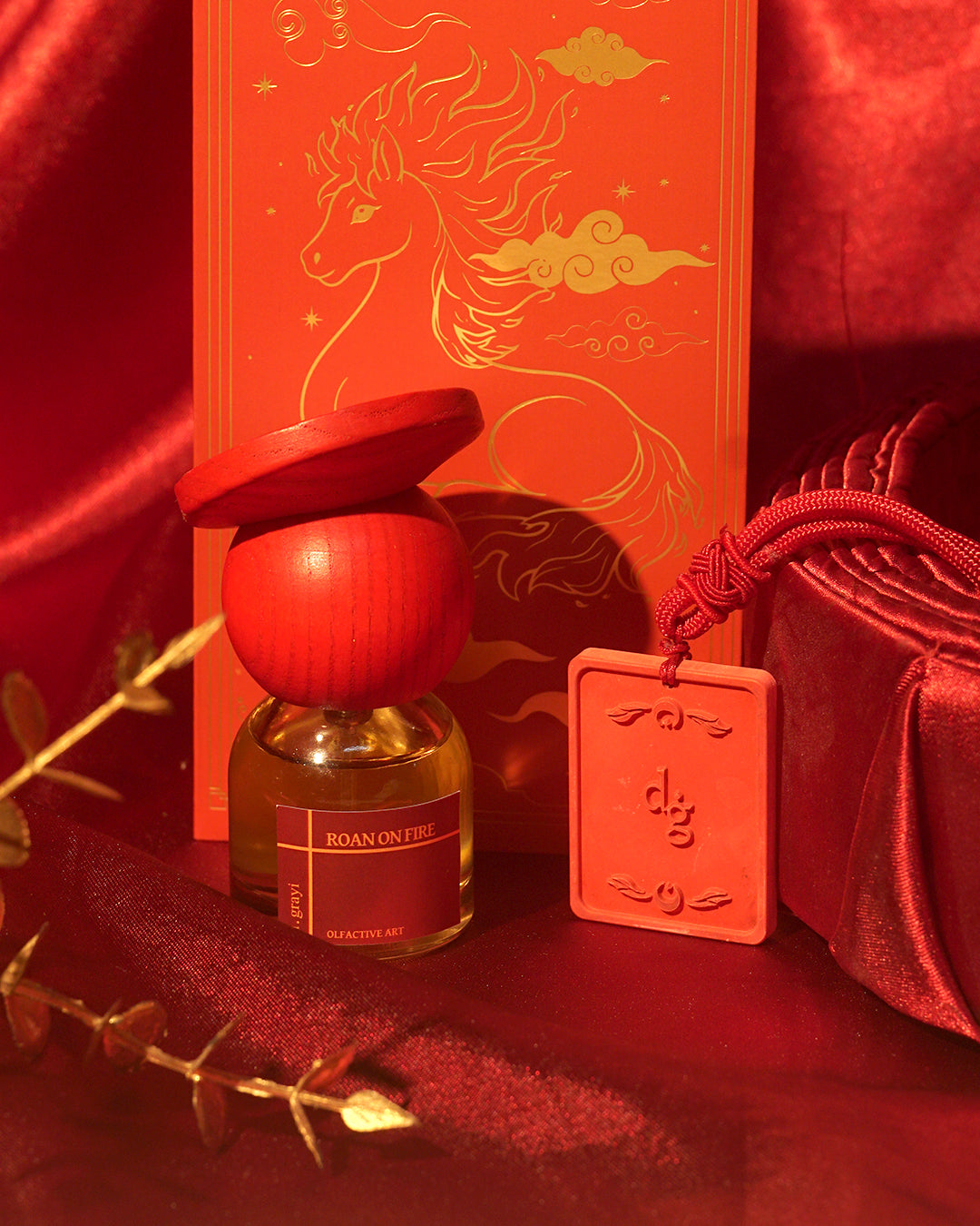 Roan On Fire (Maple, Hawthorn Berry & Incense)